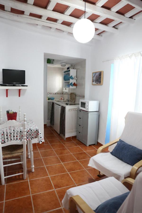 Vivienda Turistica De Alojamiento Rural Silla Vieja Vejer de la Frontera Ngoại thất bức ảnh